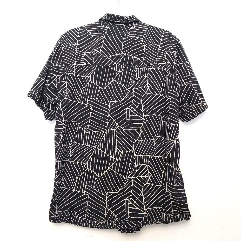 Volcom Black & Cream Abstract Print Slim Fit Short Sleeve Button Up Shirt SZ M - Picture 5 of 10